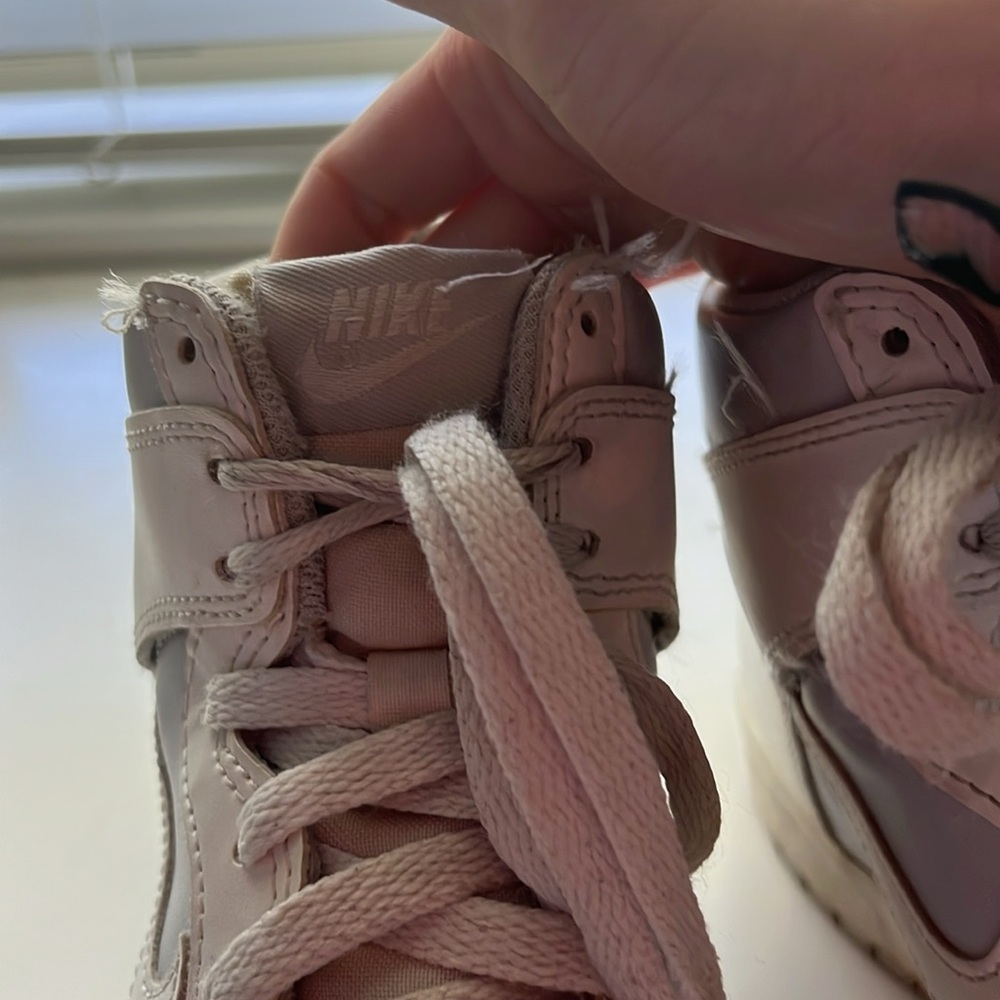 Nike Dunks - Picture 7 of 8